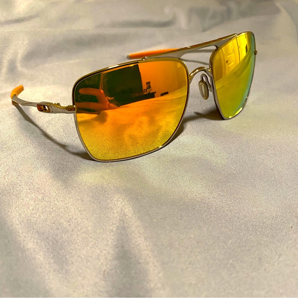 Authentic Oakley Deviation Polished Chrome Fire Iridium Sunglasses